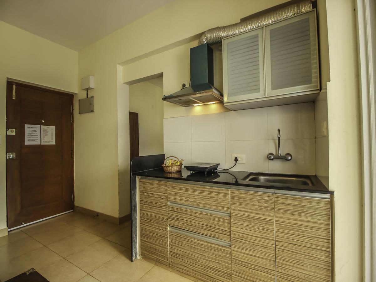 Modern Studio Arpora Bagian luar foto