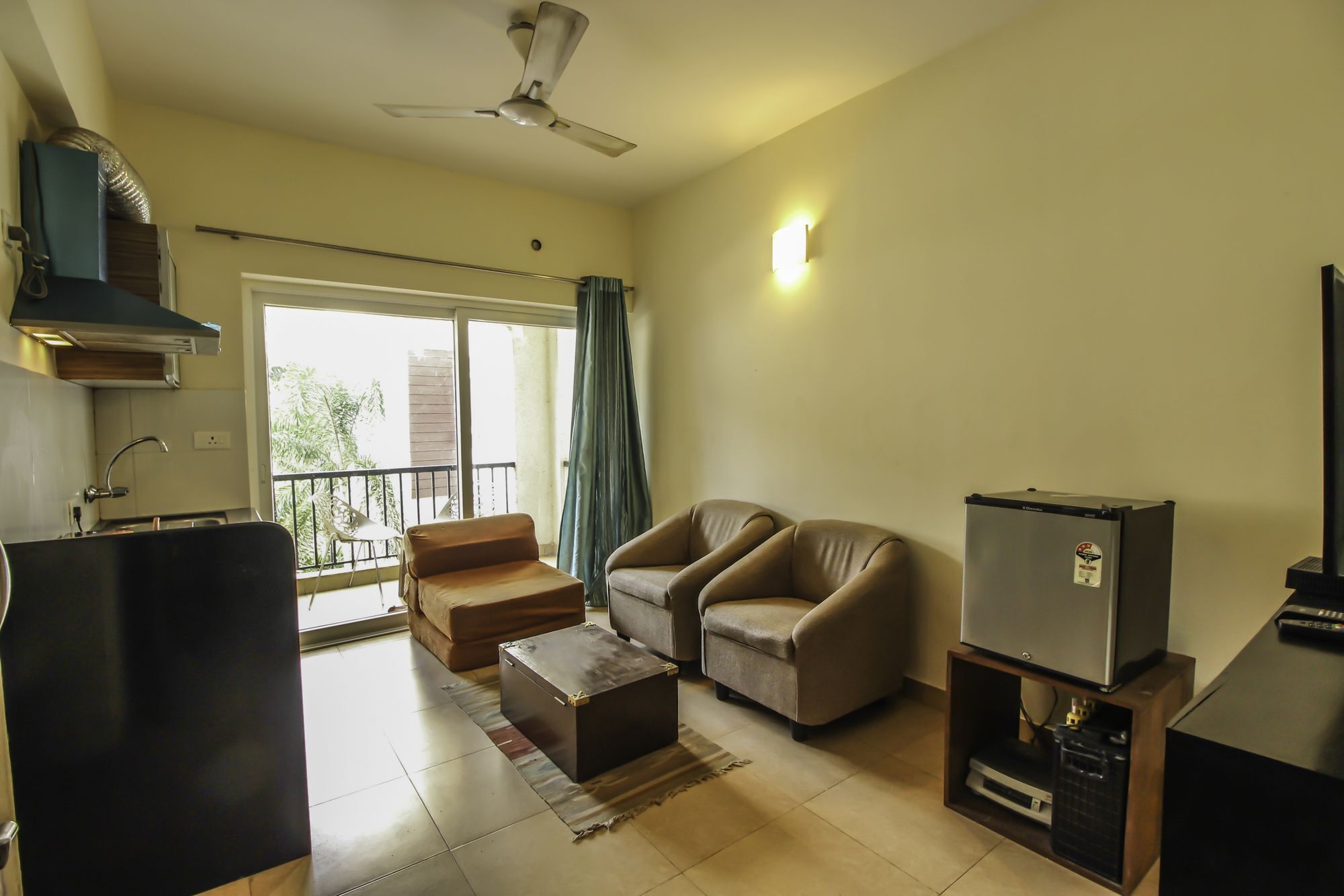 Modern Studio Arpora Bagian luar foto